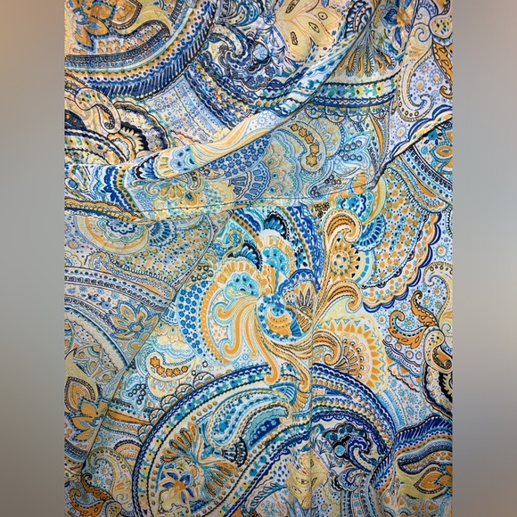 EUC Roz & Ali Large Sheer Ruffle Overlay Tank Paisley Floral 11105 - Picture 5 of 9